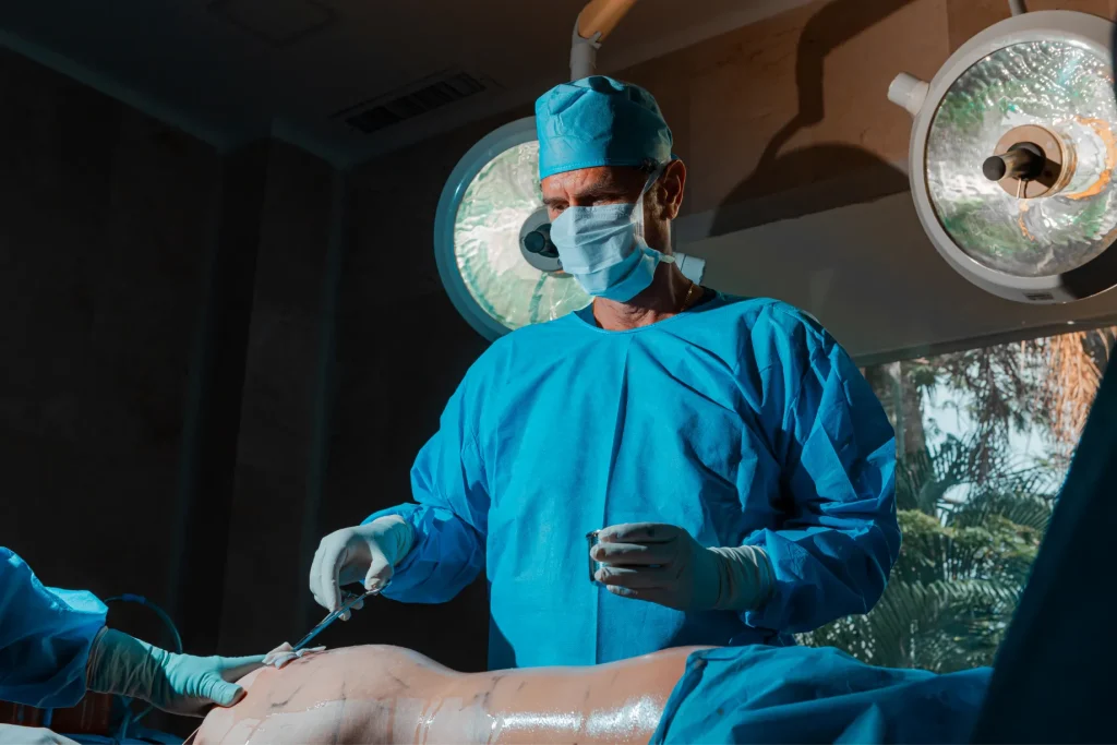 Lipotransferencia en senos y glúteos: resultados naturales Lipotransferencia en senos y glúteos: resultados naturales